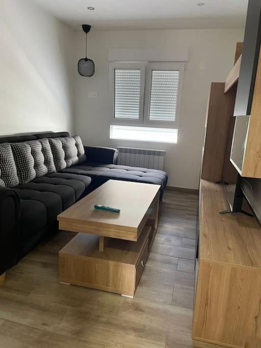 Adoracte 4 Mieres Apartamentos 外观 照片