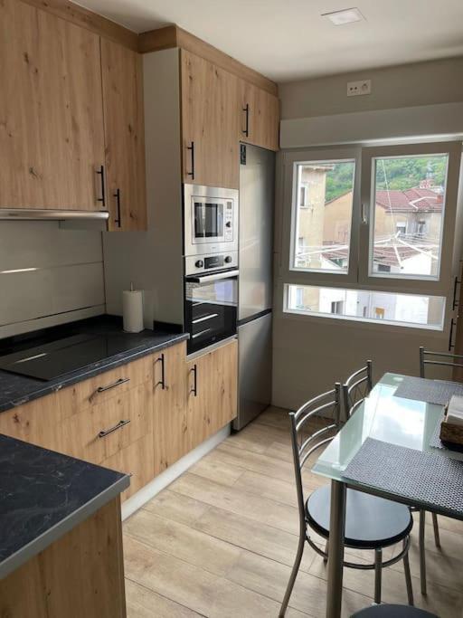 Adoracte 4 Mieres Apartamentos 外观 照片